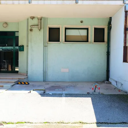 Apartment La Pace 02 *